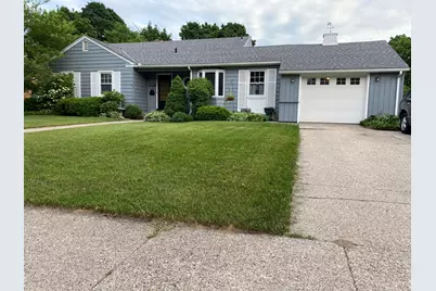 68 E 30th Street, Holland, MI 49423 - Photo 1