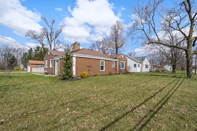 1000 E McDevitt Avenue, Jackson, MI 49203 - Photo 1