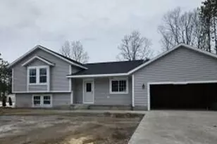 324 Jennifer Ln, Muskegon, MI 49442 - Photo 1