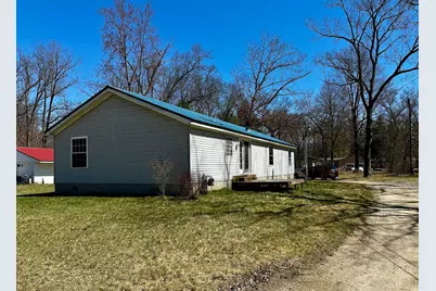 854 S McClelland Avenue, White Cloud, MI 49349 - Photo 1
