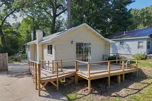 69369 Oak St, Benton Harbor, MI 49022 - Photo 1