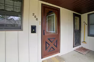 256 Bona Vista Dr NW, Grand Rapids, MI 49504 - Photo 1