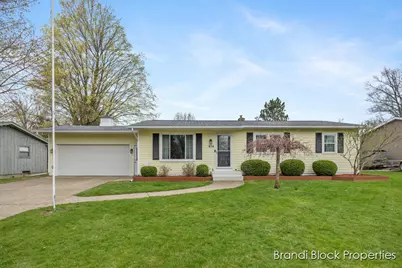 614 Kingsbury Street NW, Grand Rapids, MI 49544 - Photo 1