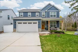 127 Leith St, Brighton, MI 48116 - Photo 1