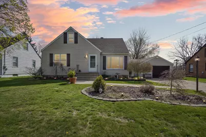 684 Fairfield Avenue NW, Grand Rapids, MI 49504 - Photo 1