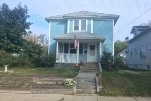 525 Shirley St NE, Grand Rapids, MI 49503 - Photo 1