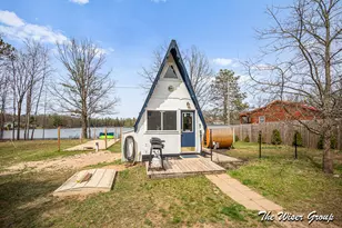 10800 N Wilvan Dr, Bitely, MI 49309 - Photo 1