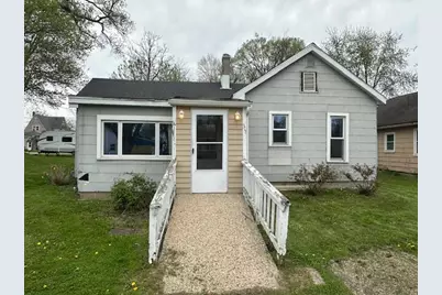 311 Park Street, Watervliet, MI 49098 - Photo 1