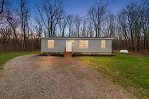 5572 113th Ave, Fennville, MI 49408 - Photo 1