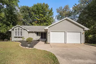 44811 Paw Paw Rd, Paw Paw, MI 49079 - Photo 1