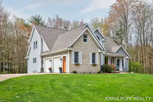 16840 Cricket Ct, Grand Haven, MI 49417 - Photo 1