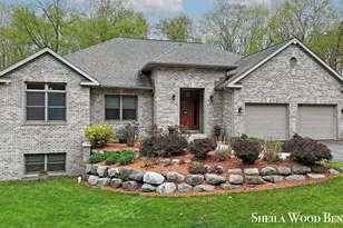 903 10 Mile Rd NW, Sparta, MI 49345 - Photo 1