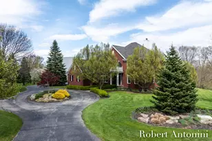 1080 Whitewood Farms Ct NE, Grand Rapids, MI 49525 - Photo 1