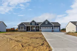 9423 Shoreway Dr, West Olive, MI 49460 - Photo 1