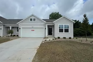 1537 N Village Cir, Kalamazoo, MI 49009 - Photo 1