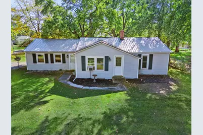 434 Walnut Street, Howard City, MI 49329 - Photo 1