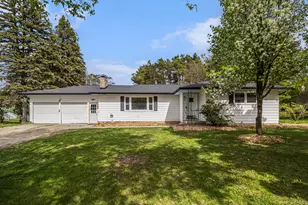 413 Bailey Dr, Big Rapids, MI 49307 - Photo 1