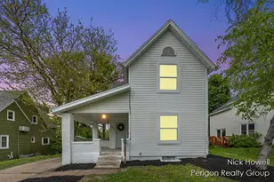 721 Emerald Ave NE, Grand Rapids, MI 49503 - Photo 1