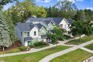 2951 Vineland Ave SE, Grand Rapids, MI 49508 - Photo 1