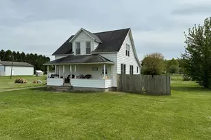 22011 Springer, Vicksburg, MI 49097 - Photo 1