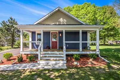 3401 Hicks Avenue, Benton Harbor, MI 49022 - Photo 1