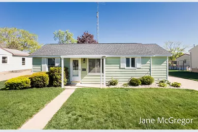 1347 Grant Avenue, Grand Haven, MI 49417 - Photo 1