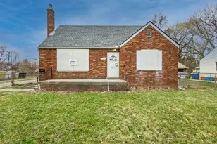 21195 Behrendt Ave, Warren, MI 48091 - Photo 1