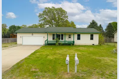 1286 Holiday Street, Muskegon, MI 49442 - Photo 1