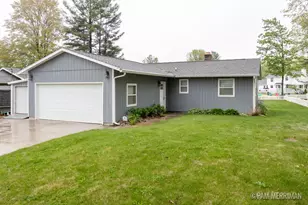 8220 Indian Shores Dr, Howard City, MI 49329 - Photo 1