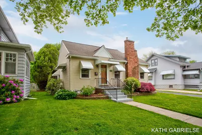 931 Franklin Avenue, Grand Haven, MI 49417 - Photo 1