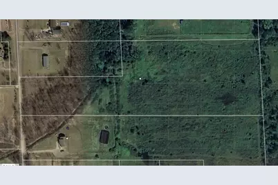 Reeves, Memphis, MI 48041 - Photo 1