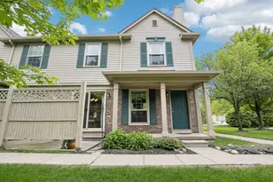 133 Commons Cir, Saline, MI 48176 - Photo 1