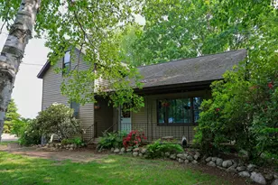 1041 W Arthur Rd, Rothbury, MI 49452 - Photo 1