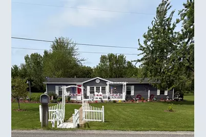 2550 Russell Road, Baroda, MI 49101 - Photo 1