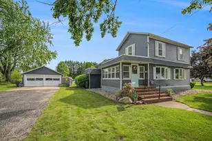 319 Washington St, Otsego, MI 49078 - Photo 1