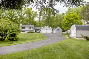 66 Meridian Ct, Mount Pleasant, MI 48858 - Photo 1