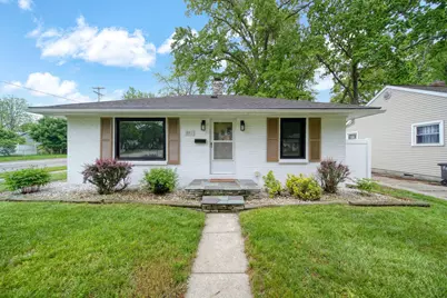 801 Briarcliff Road, Jackson, MI 49203 - Photo 1