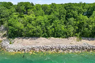 2719 Lakeshore Dr, Saint Joseph, MI 49085 - Photo 1