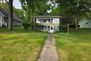 4900 N Ford Lake Rd, Fountain, MI 49410 - Photo 1