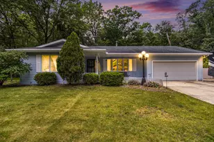 71372 Merle St, Edwardsburg, MI 49112 - Photo 1