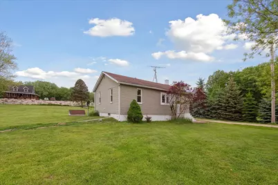 2825 N Croswell Road, Ithaca, MI 48847 - Photo 1