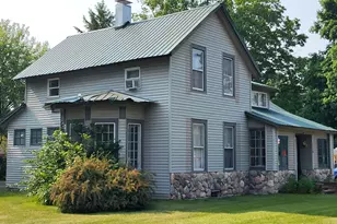 1118 Colfax Ave, Benton Harbor, MI 49022 - Photo 1