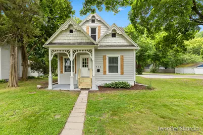 933 Masonic Avenue, Belding, MI 48809 - Photo 1
