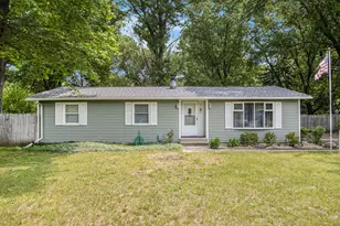 51591 Oak Dr, Mattawan, MI 49071 - Photo 1