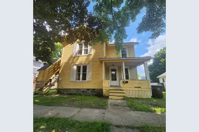 212 W Ash Street, Albion, MI 49224 - Photo 1