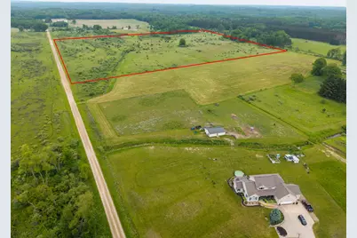 18581 135th Avenue, Big Rapids, MI 49307 - Photo 1