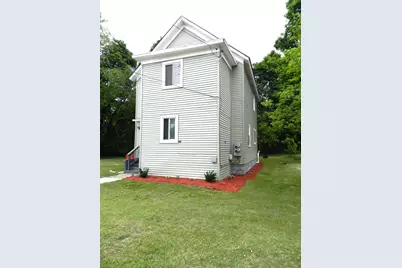 391 Pipestone Street, Benton Harbor, MI 49022 - Photo 1