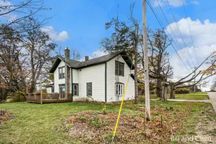 1113 68th St, South Haven, MI 49090 - Photo 1