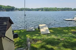 83140 Waldron Dr, Lawton, MI 49065 - Photo 1