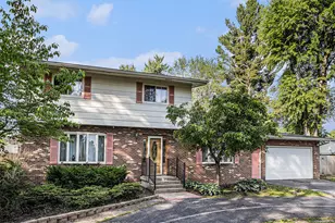 29 Douglas Ave, Coldwater, MI 49036 - Photo 1
